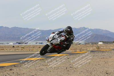 media/Dec-17-2022-SoCal Trackdays (Sat) [[224abd9271]]/Turn 9 Inside (1pm)/